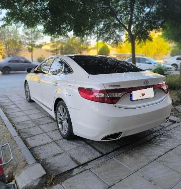 هیوندای آزرا (گرنجور) 3000cc - 2012