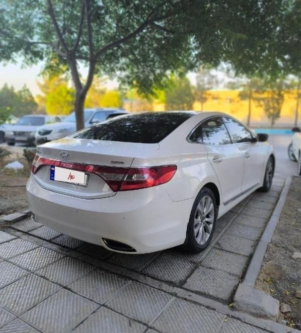 هیوندای آزرا (گرنجور) 3000cc - 2012