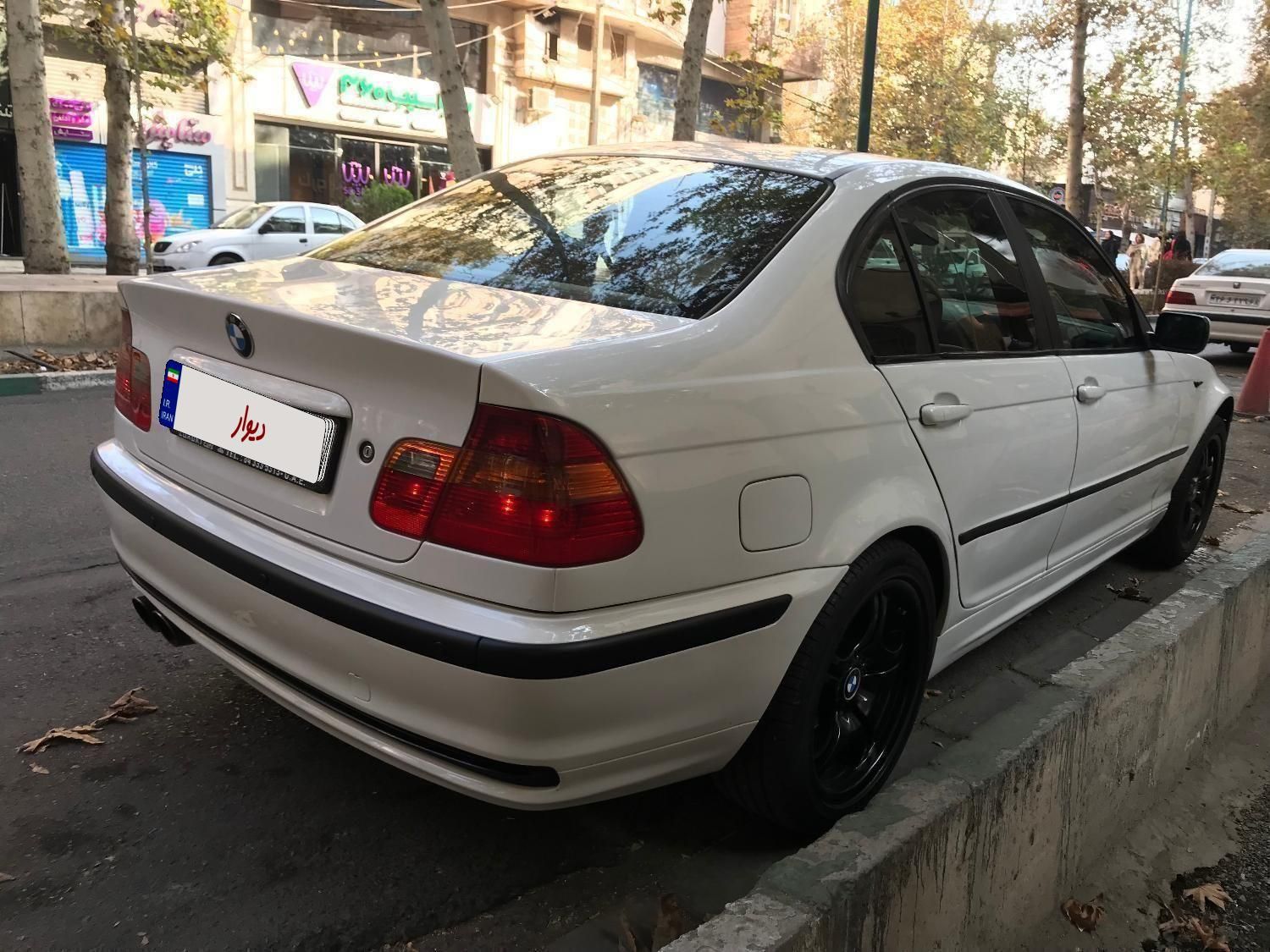 ب ام و سری 3 سدان 318i اتوماتیک - 2005