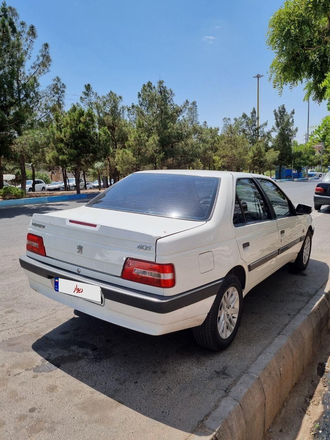 پژو 405 SLX بنزینی  XU7 - 1389
