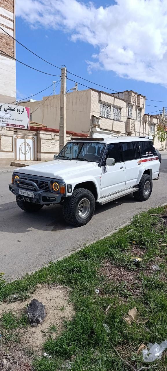 نیسان پاترول چهار درب 4 سیلندر - 1371