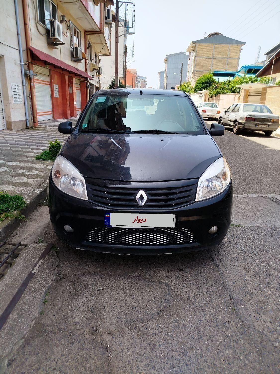 رنو ساندرو دنده ای - 1396