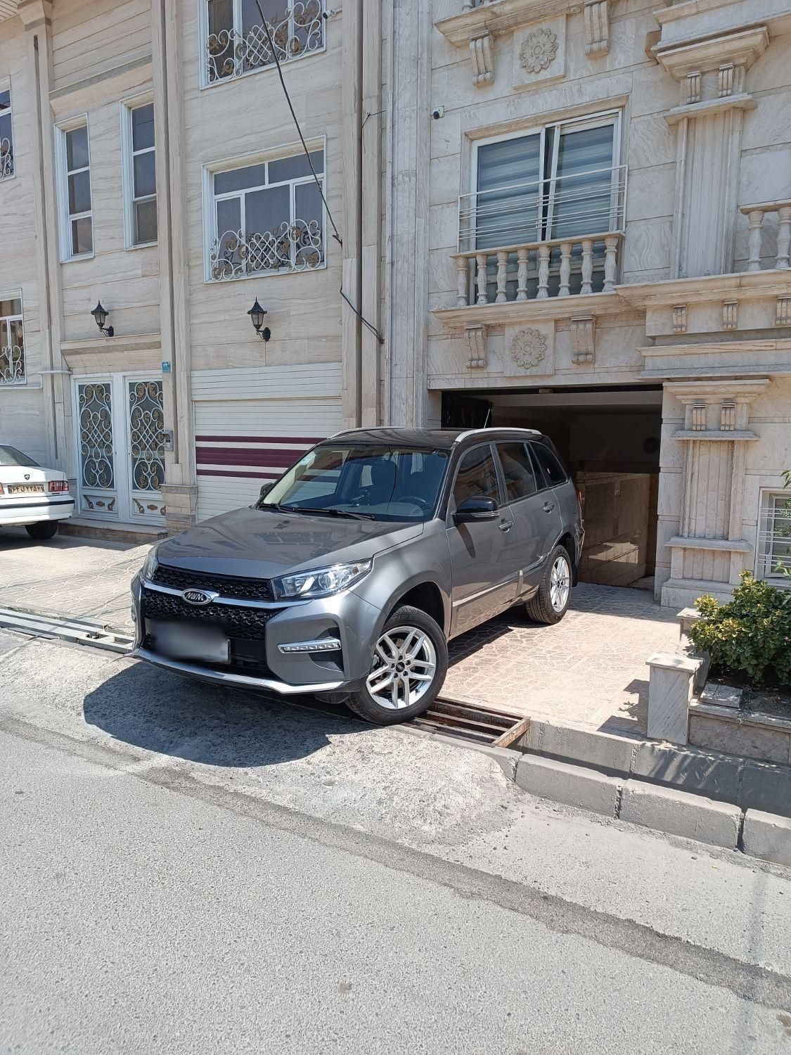 ام وی ام X33 S اتوماتیک اسپرت فیس جدید - 1400