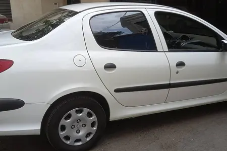 پژو ۲۰۶ صندوق دار v8 - 1399