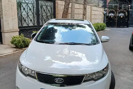 خودرو کیا، سراتو مونتاژ آگهی ann_19288729