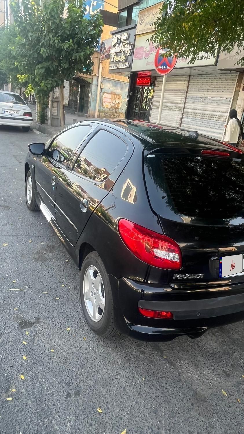 پژو 207 اتوماتیک TU5P - 1404
