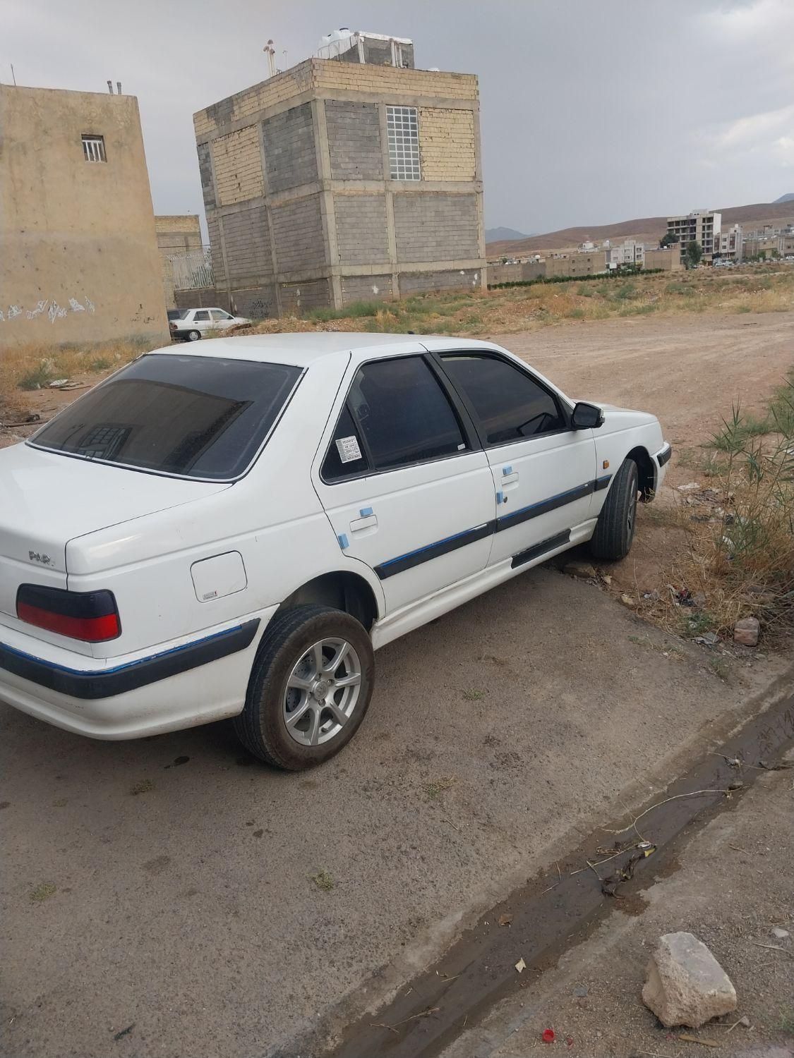پژو پارس سال - 1395
