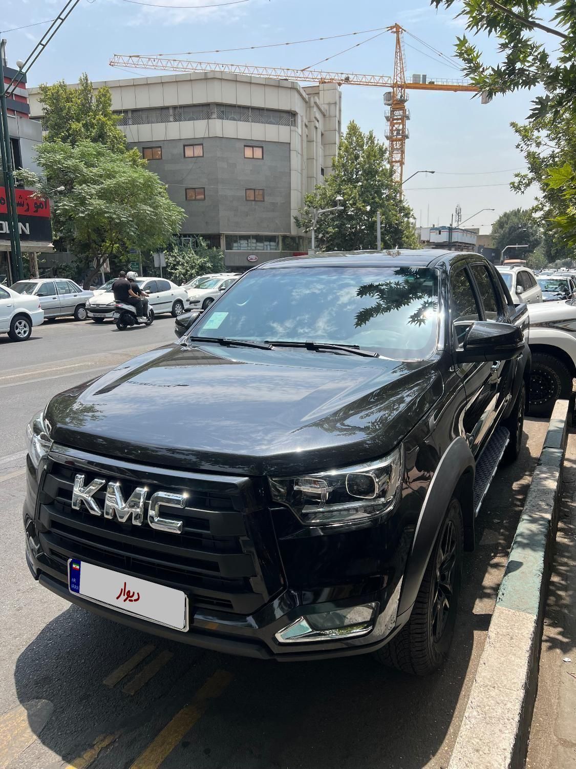خودرو کی ام سی، T8 آگهی ann_19288851