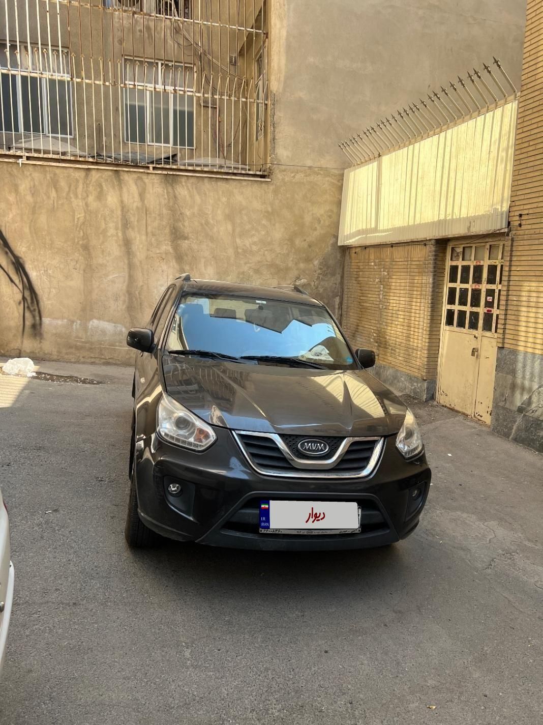 خودرو ام وی ام، X33 آگهی ann_19288900