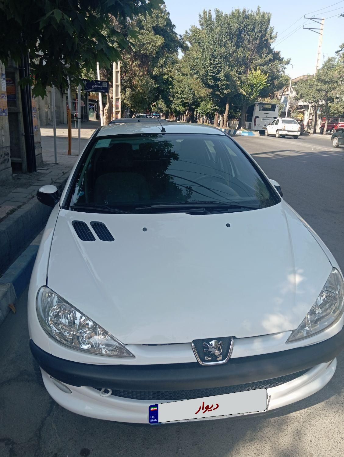 پژو ۲۰۶ صندوق دار v8 - 1396