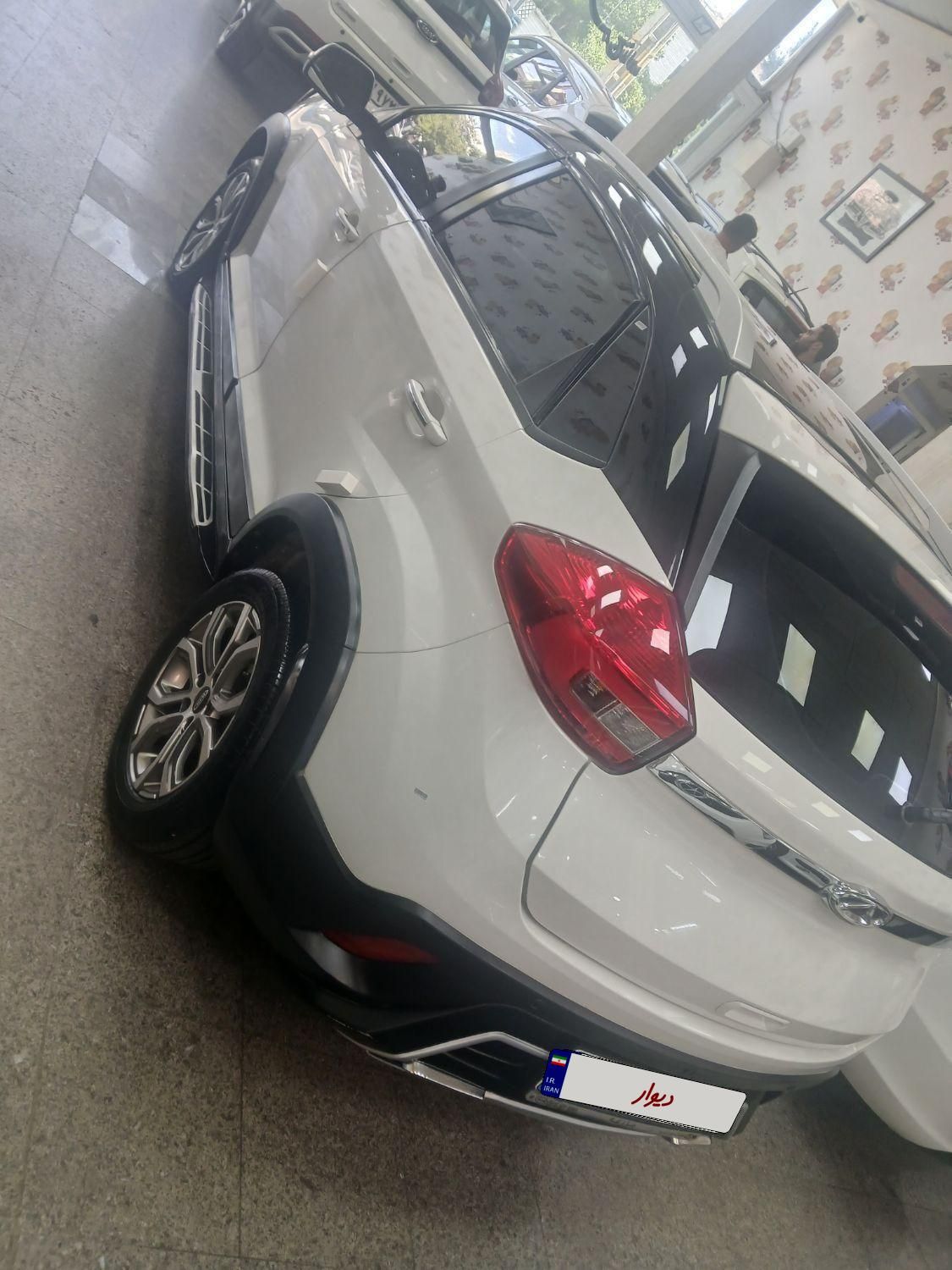 خودرو ام وی ام، X22 آگهی ann_19289393