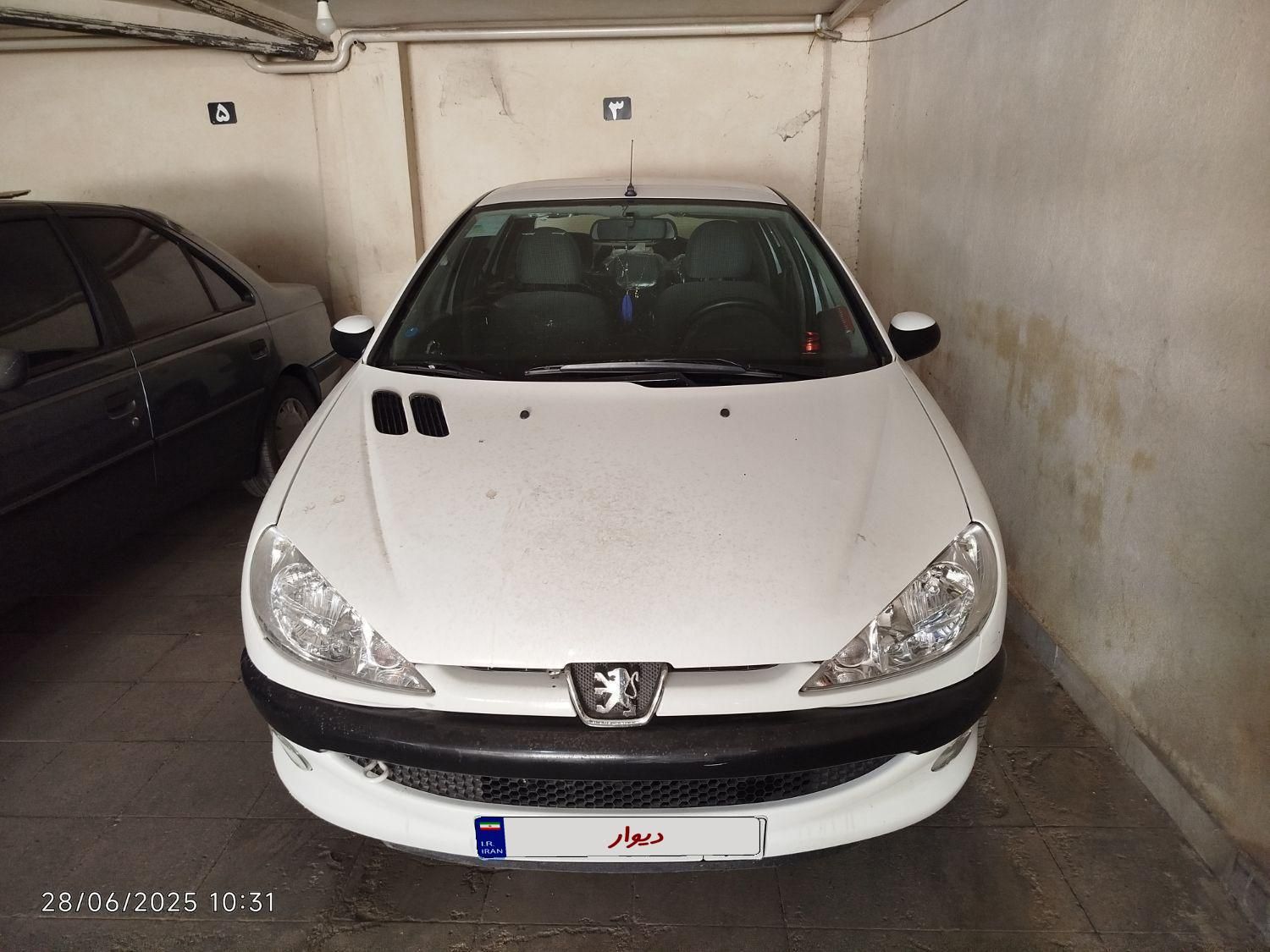 پژو ۲۰۶ صندوق دار v8 - 1399