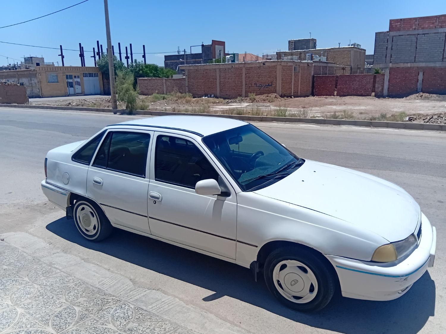 دوو سیلو سدان - 1381