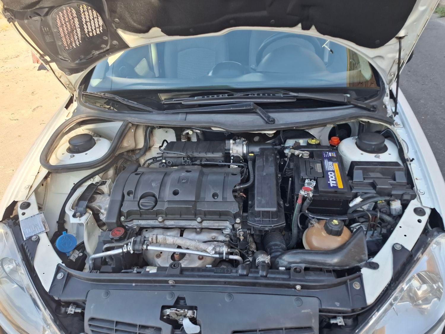 پژو ۲۰۶ صندوق دار v8 - 1394