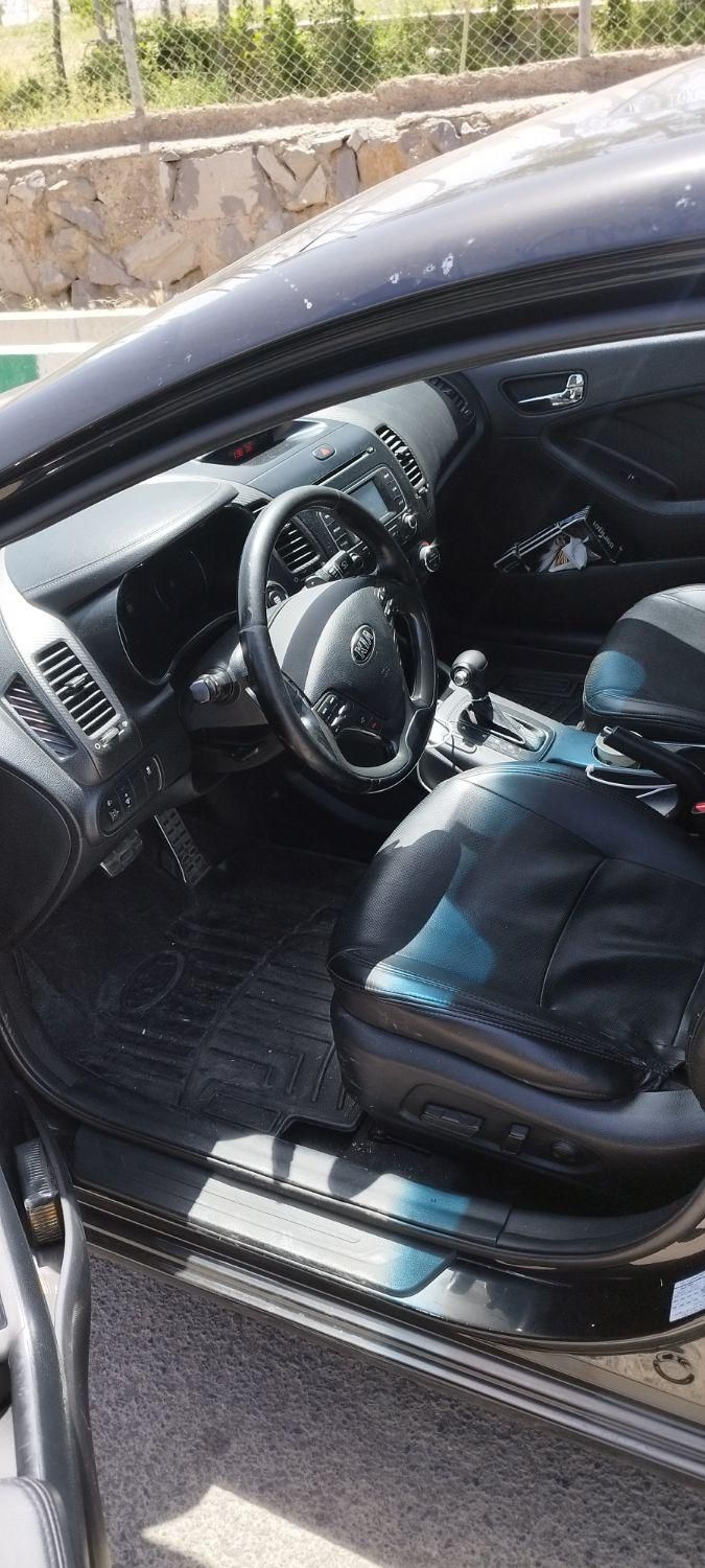 کیا سراتو 2.0 لیتر اتوماتیک GT لاین - 2014