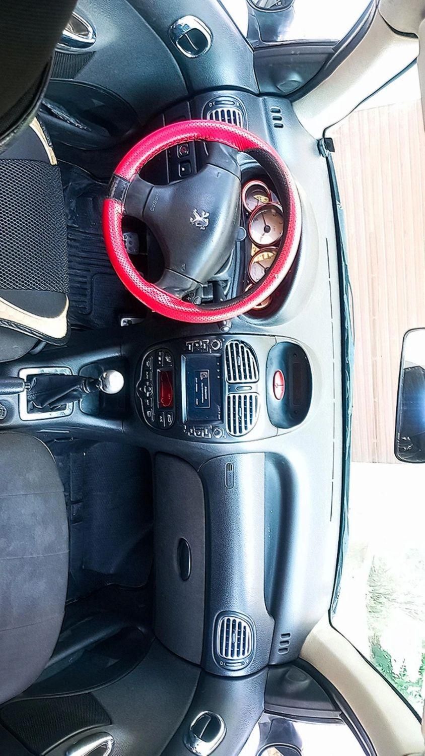 پژو ۲۰۶ صندوق دار v8 - 1390