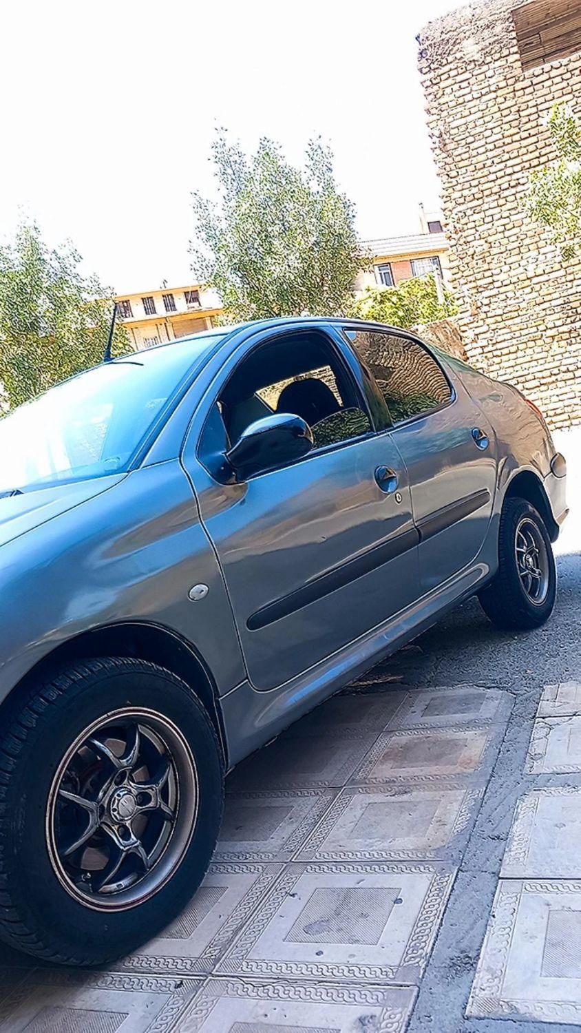 پژو ۲۰۶ صندوق دار v8 - 1390