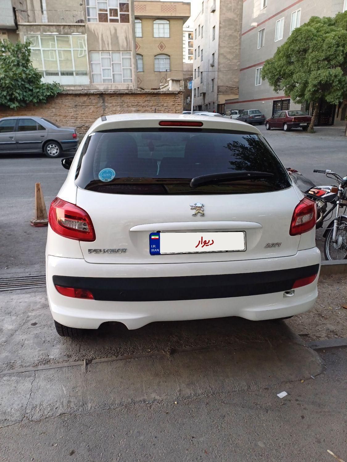 پژو 207 دنده‌ای TU3 - 1402