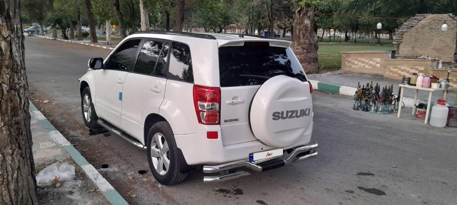 سوزوکی ویتارا ایران خودرو 2400 اتوماتیک - 1389
