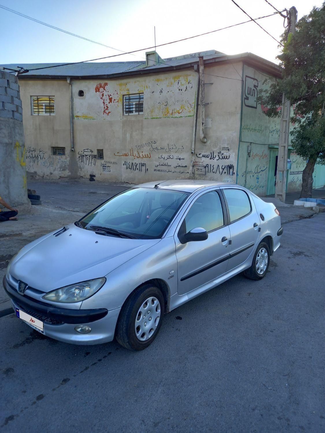 پژو ۲۰۶ صندوق دار v8 - 1387