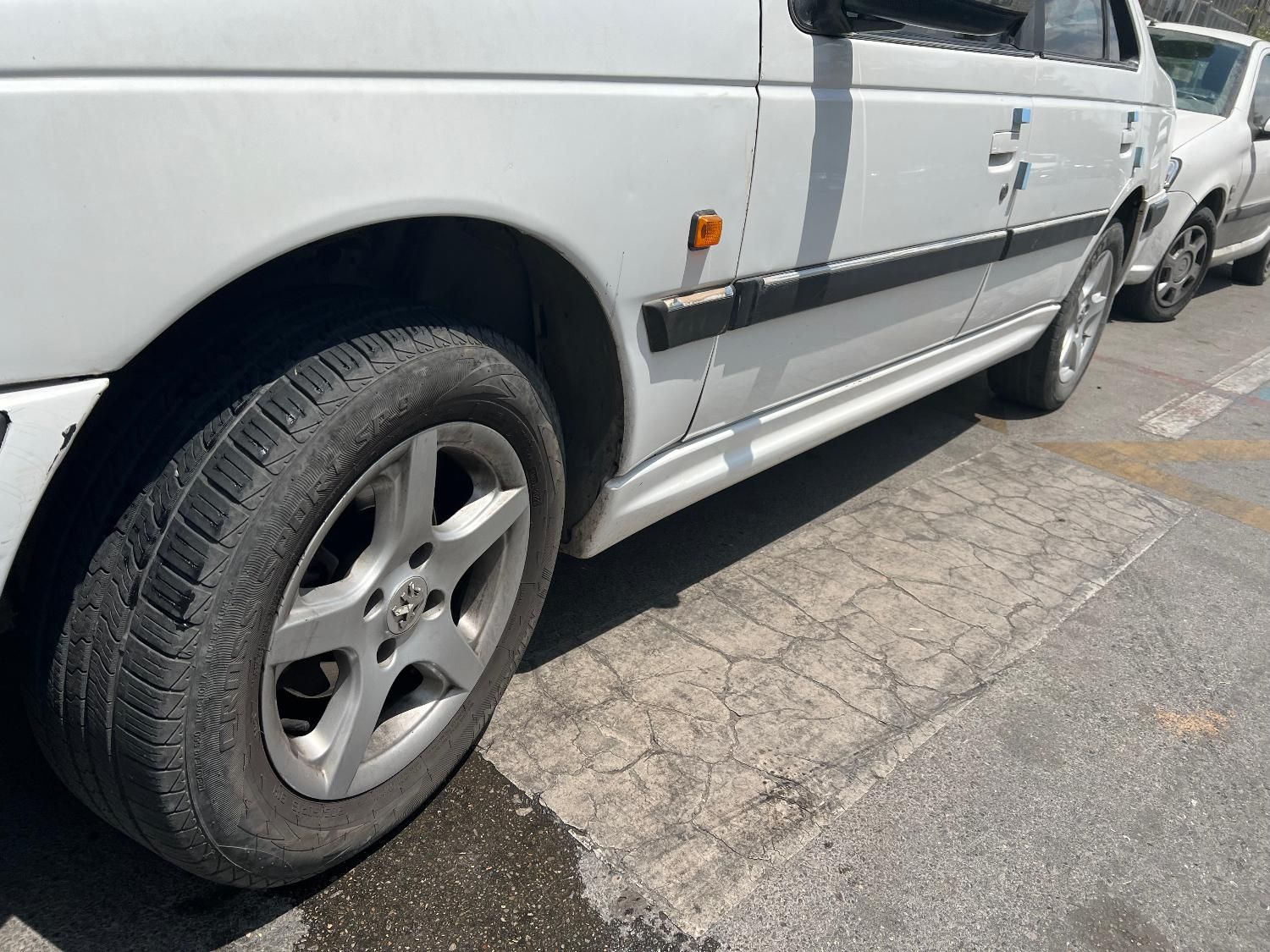 پژو پارس ELX-XU7P سفارشی - 1395