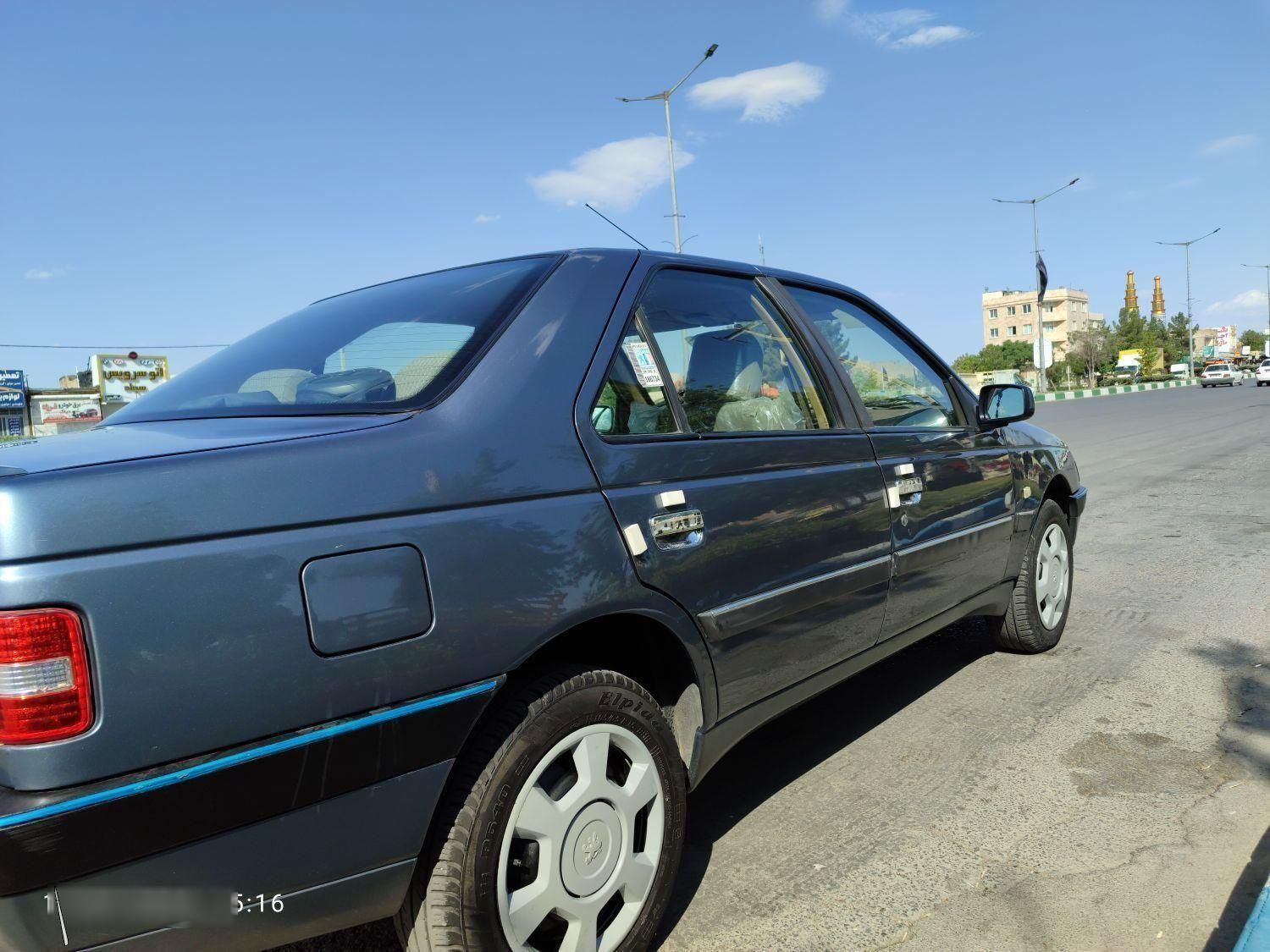 پژو 405 SLX بنزینی TU5 - 1400
