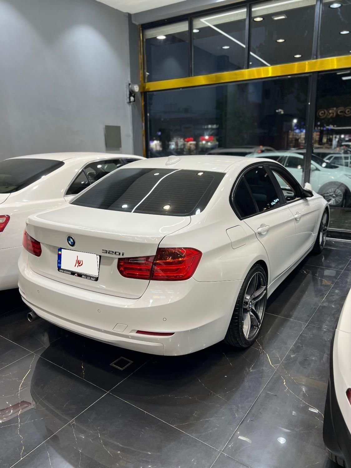 ب ام و سری 3 سدان 320i - 2014