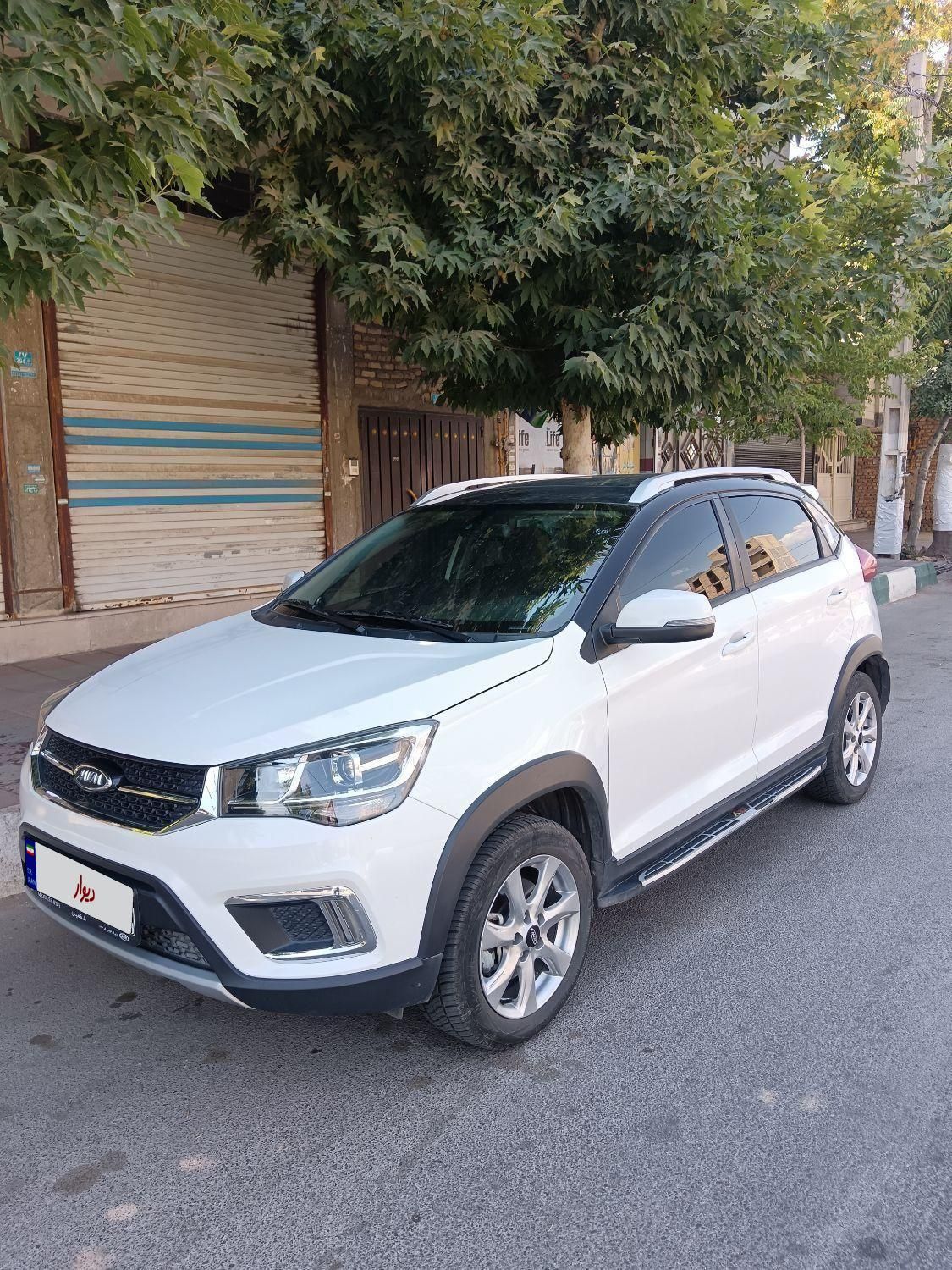 خودرو ام وی ام، X22 آگهی ann_19290607
