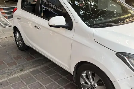 هیوندای i20 فول وارداتی - 2015