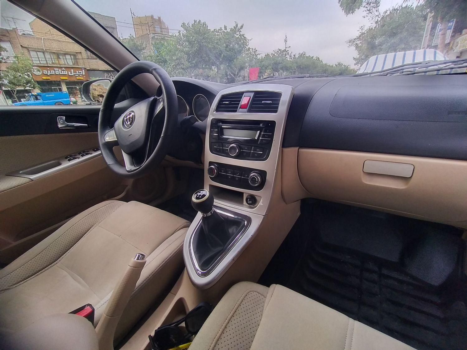برلیانس H320 دنده‌ای 1500 - 1396