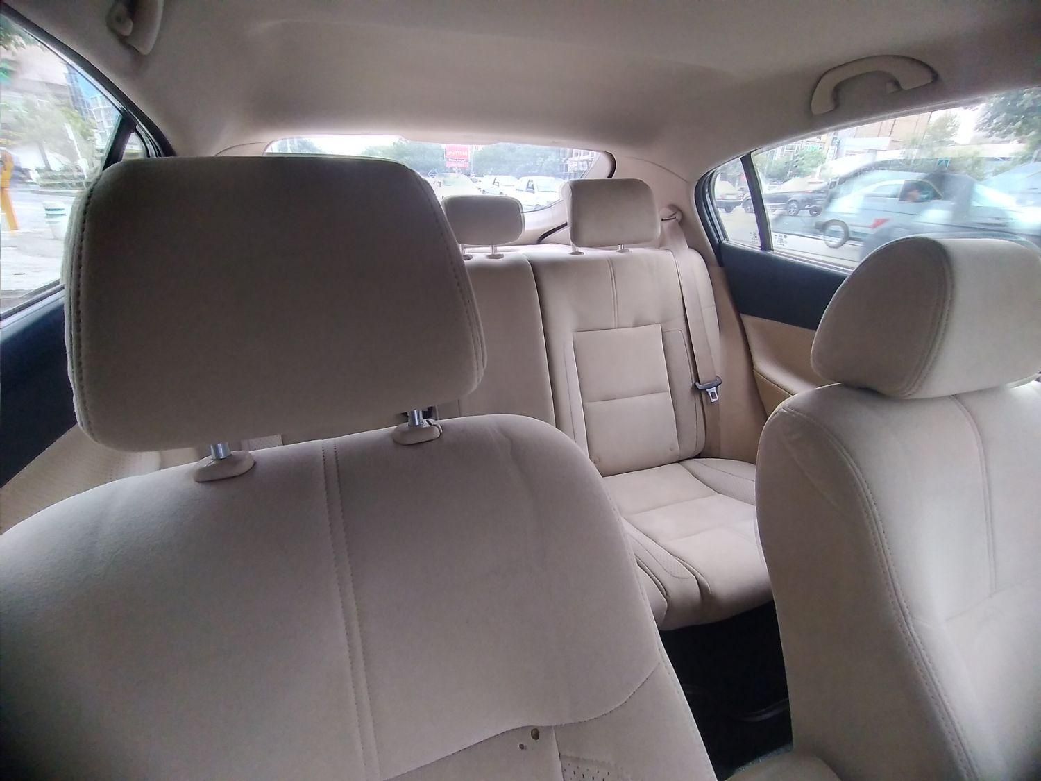 برلیانس H320 دنده‌ای 1500 - 1396