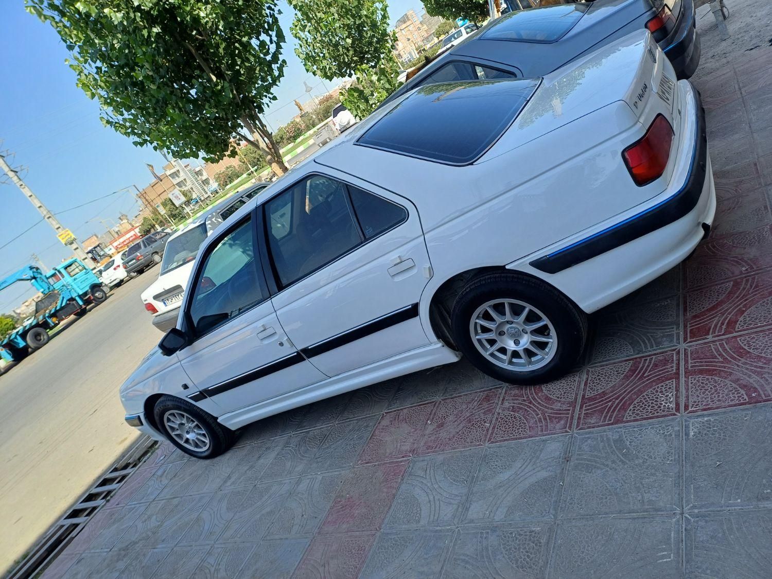 پژو پارس XU7ساده - 1390