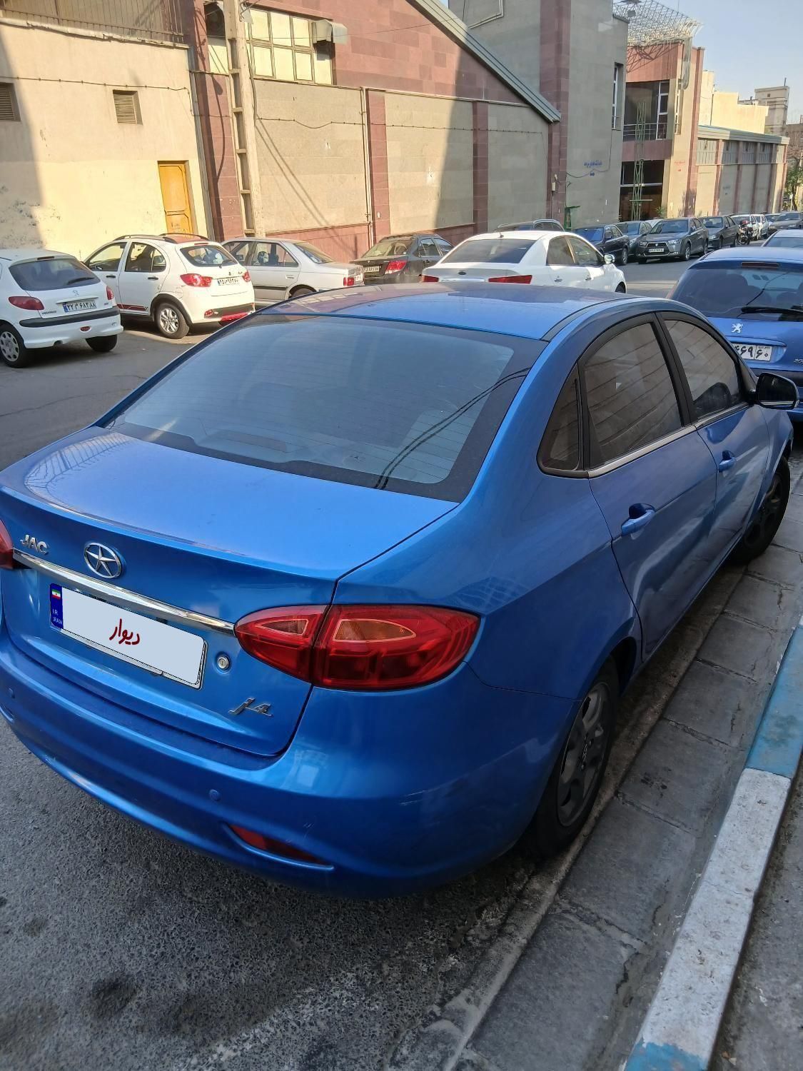 جک J4 اتوماتیک ساده - 1401