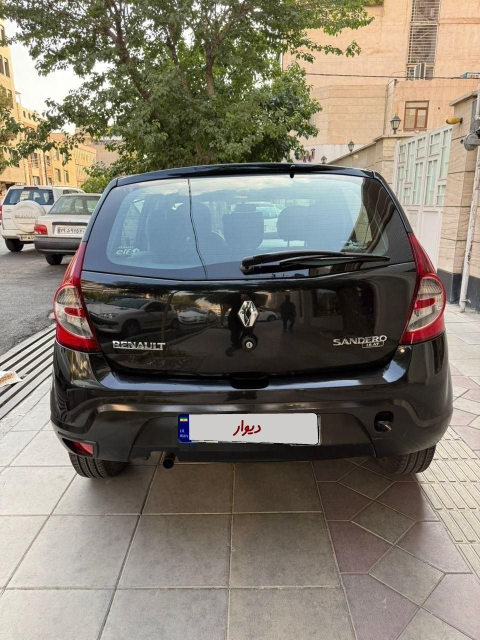 رنو ساندرو اتوماتیک - 1397