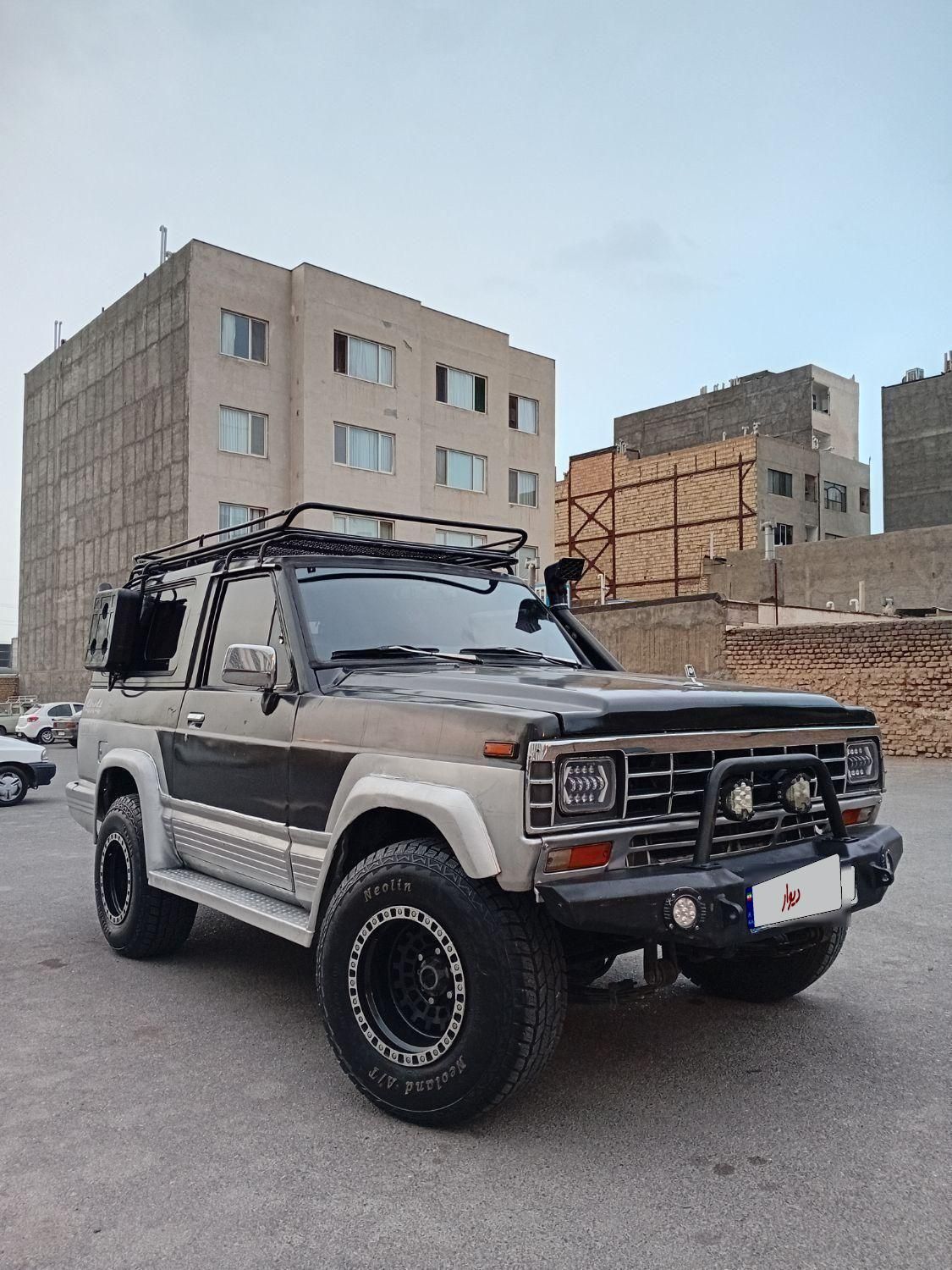 نیسان پاترول دو درب دنده‌ای - 1999