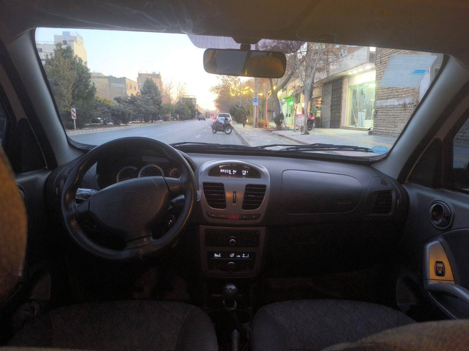 خودرو کوییک، R آگهی ann_19293057