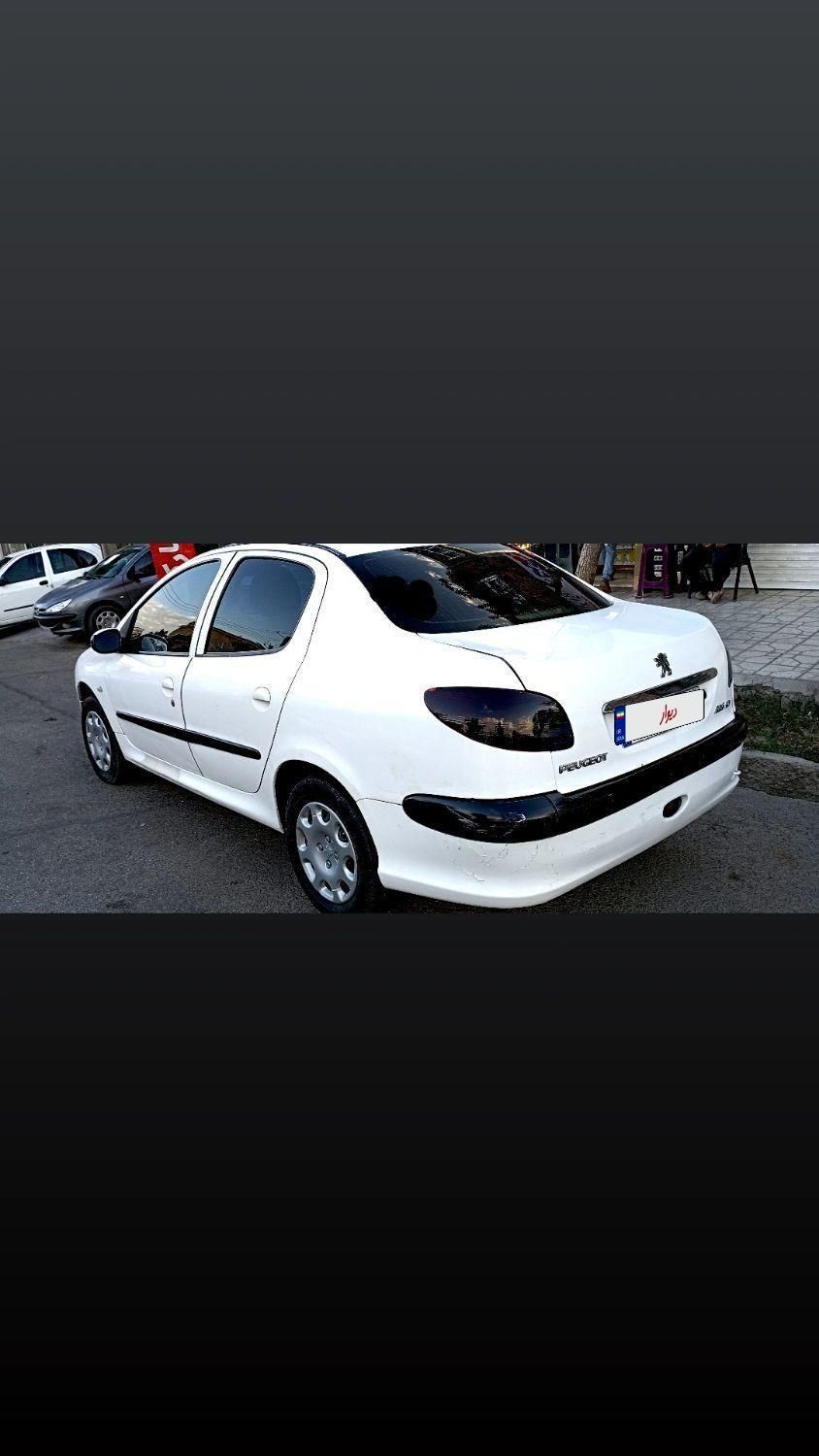 پژو ۲۰۶ صندوق دار v8 - 1389