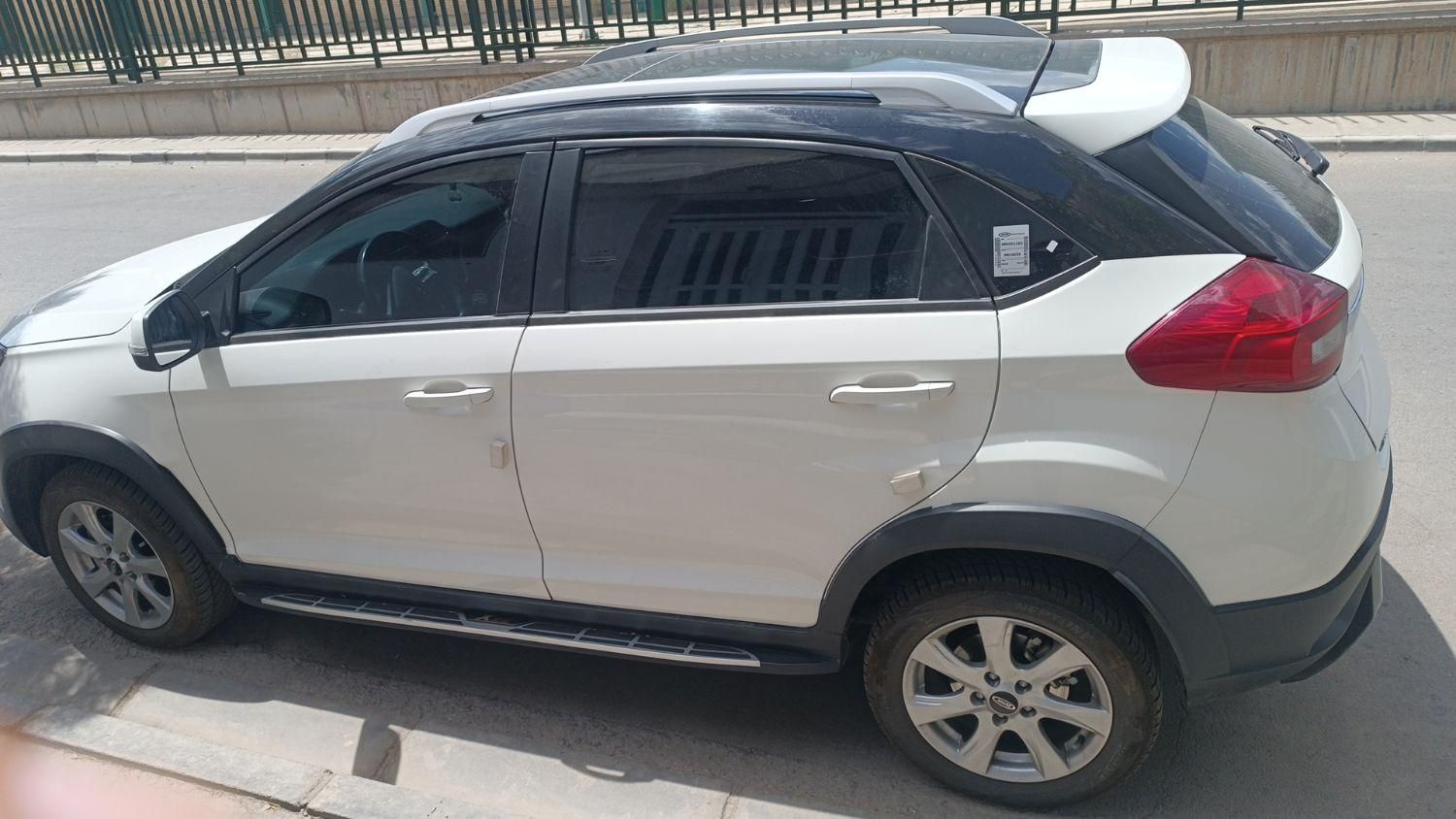 ام وی ام X22 دنده ای اسپرت لاکچری - 1401