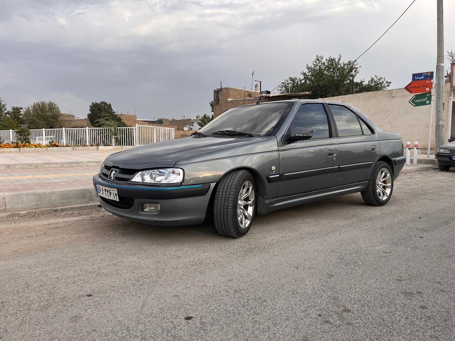 پژو پارس سال - 1392