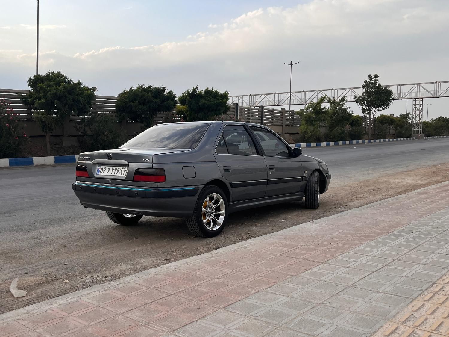 پژو پارس سال - 1392