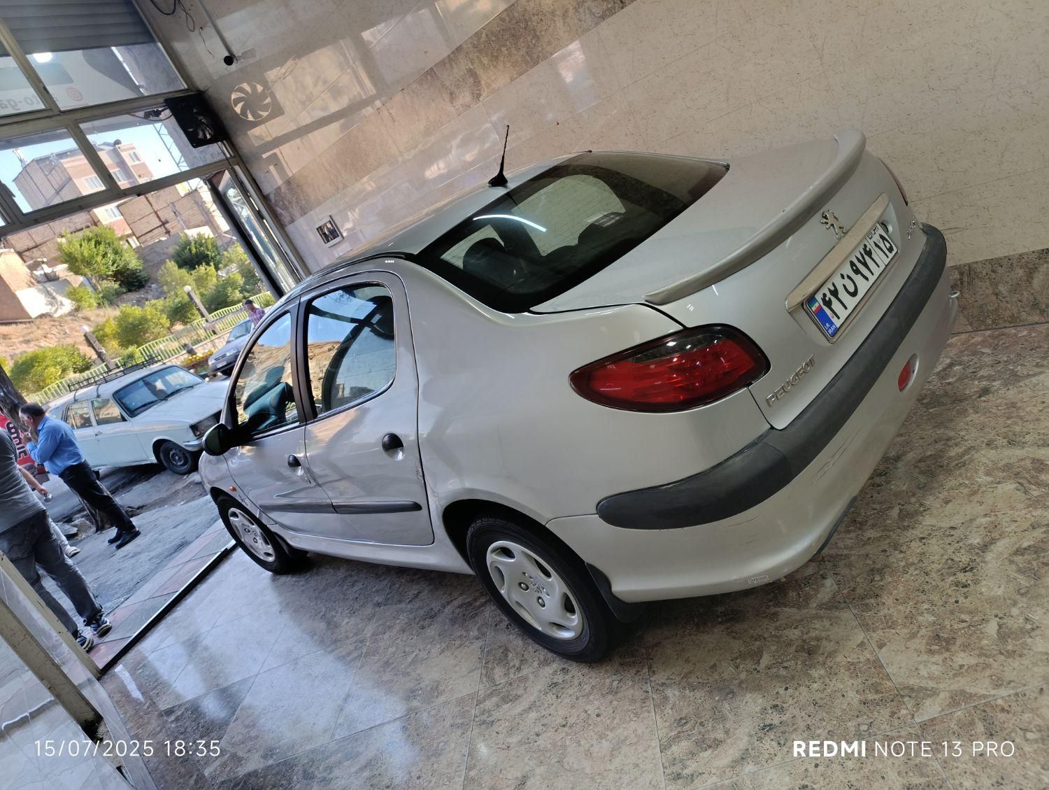 پژو ۲۰۶ صندوق دار v8 - 1386