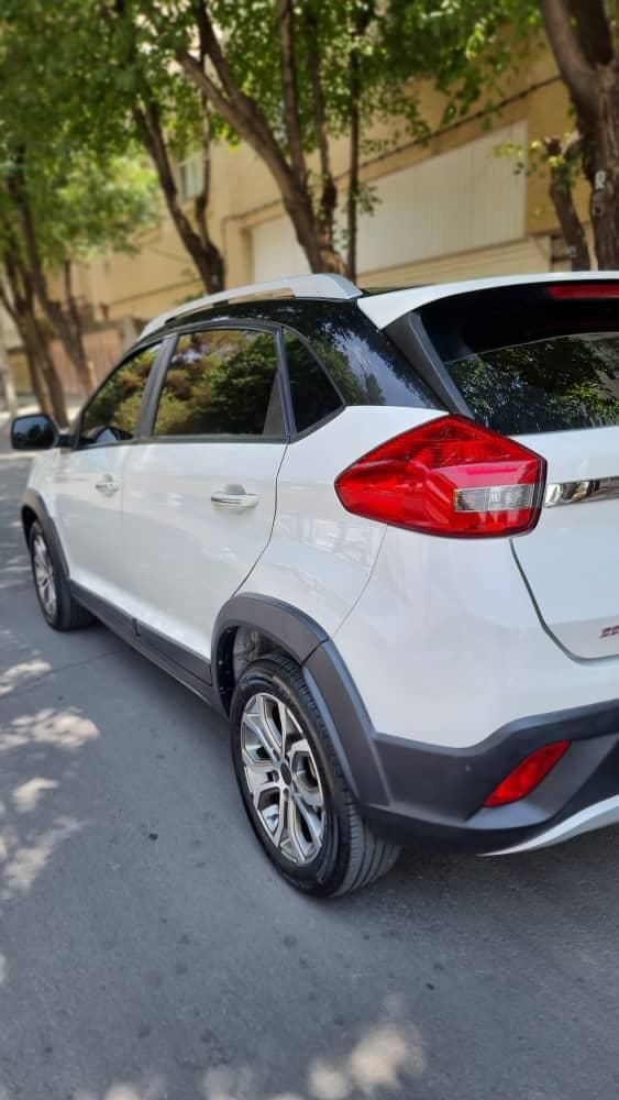 ام وی ام X22 اتوماتیک اسپرت - 1396
