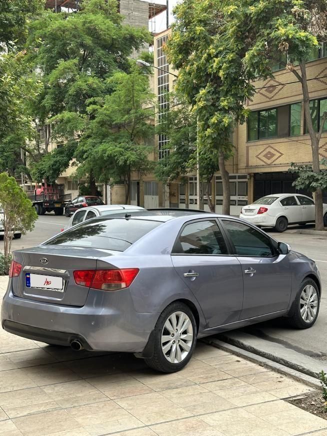 کیا سراتو 2.0 لیتر اتوماتیک GT لاین - 2010