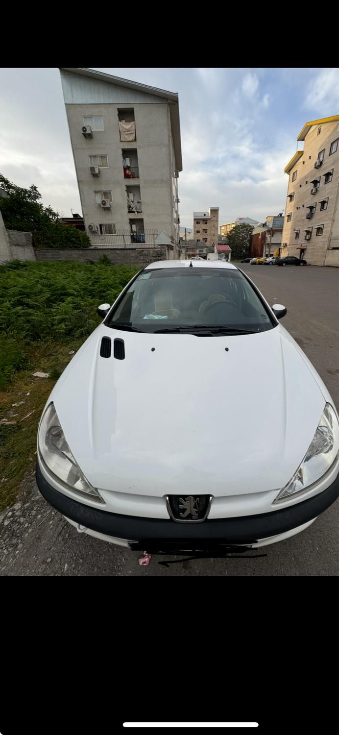 پژو ۲۰۶ صندوق دار v8 - 1390
