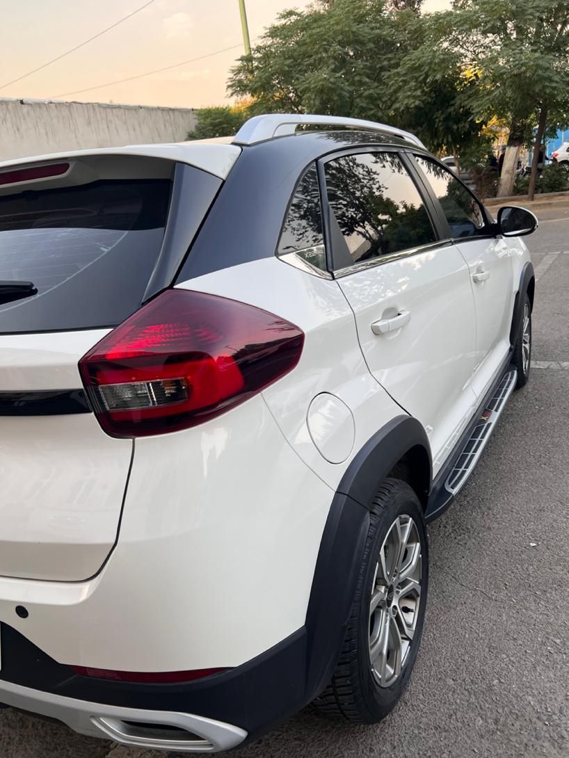 ام وی ام X22 پرو اتوماتیک اکسلنت - 1400