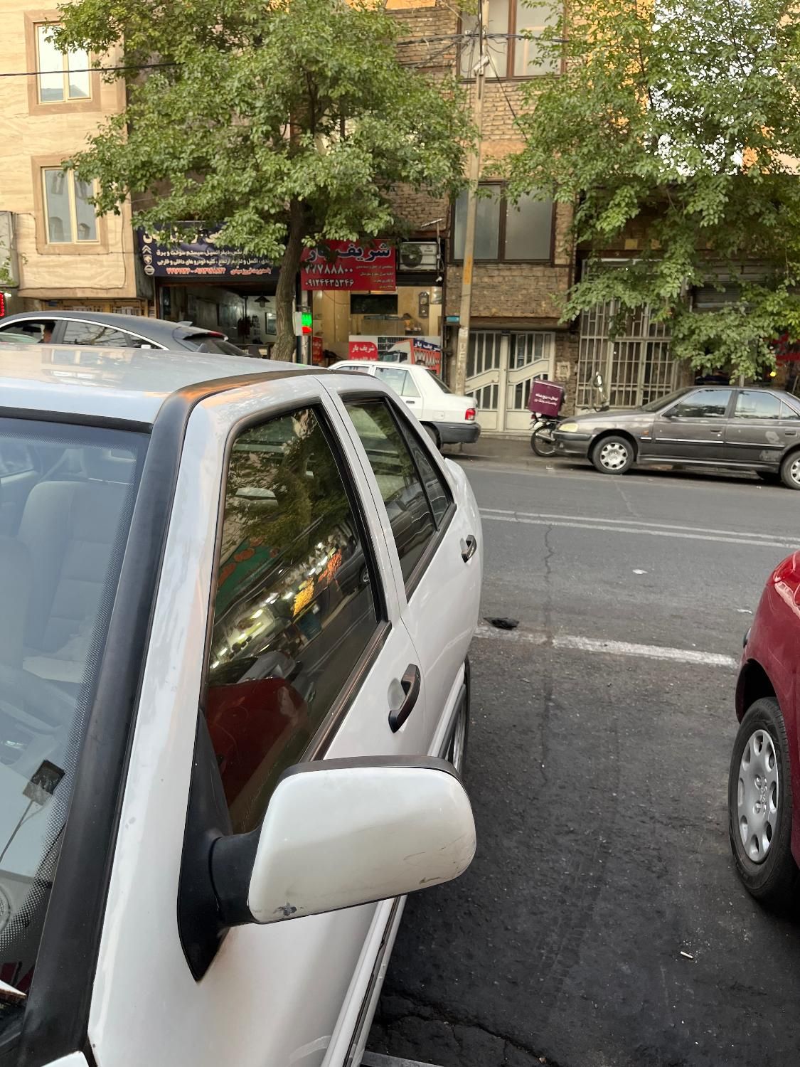چری ویانا دنده ای - 1389