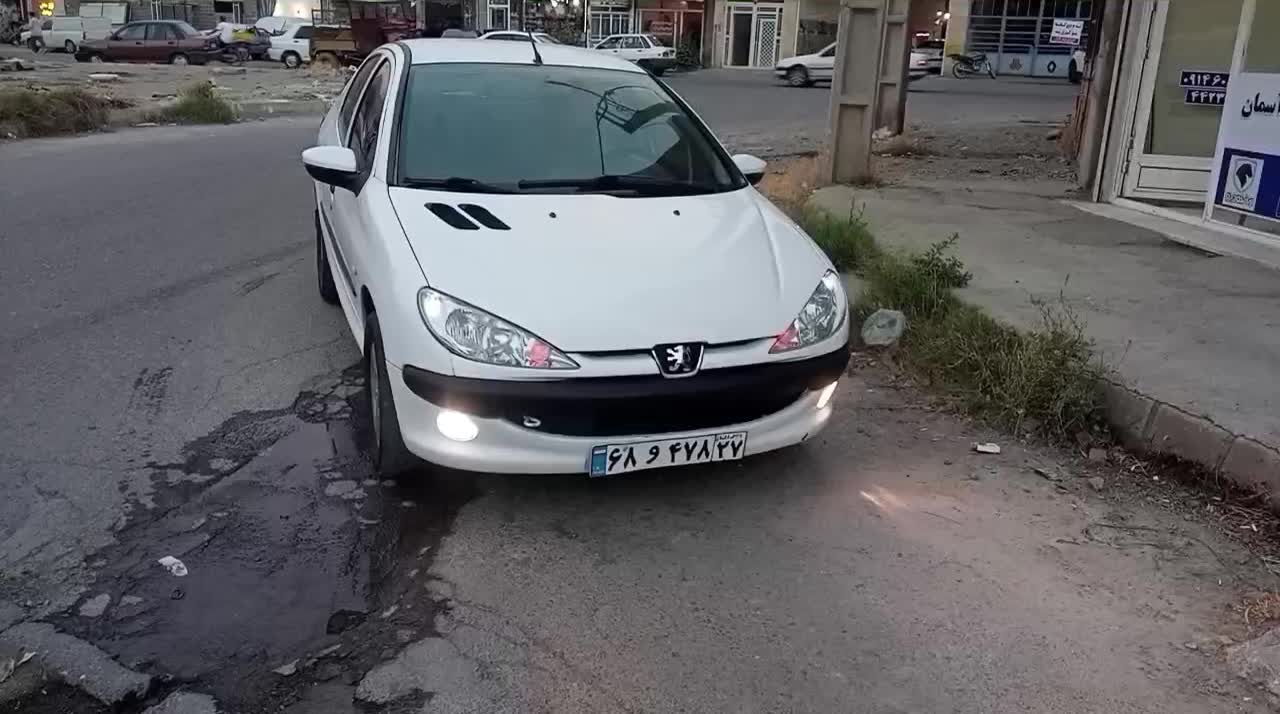 پژو ۲۰۶ صندوق دار v8 - 1389