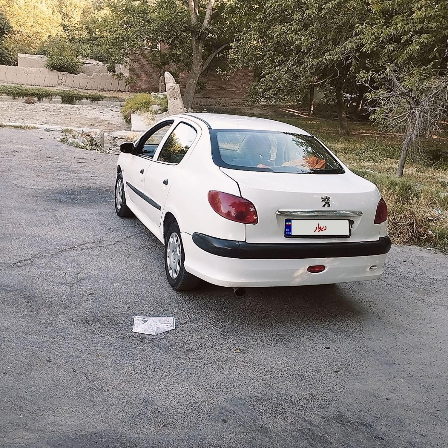 پژو ۲۰۶ صندوق دار v20 - 1389
