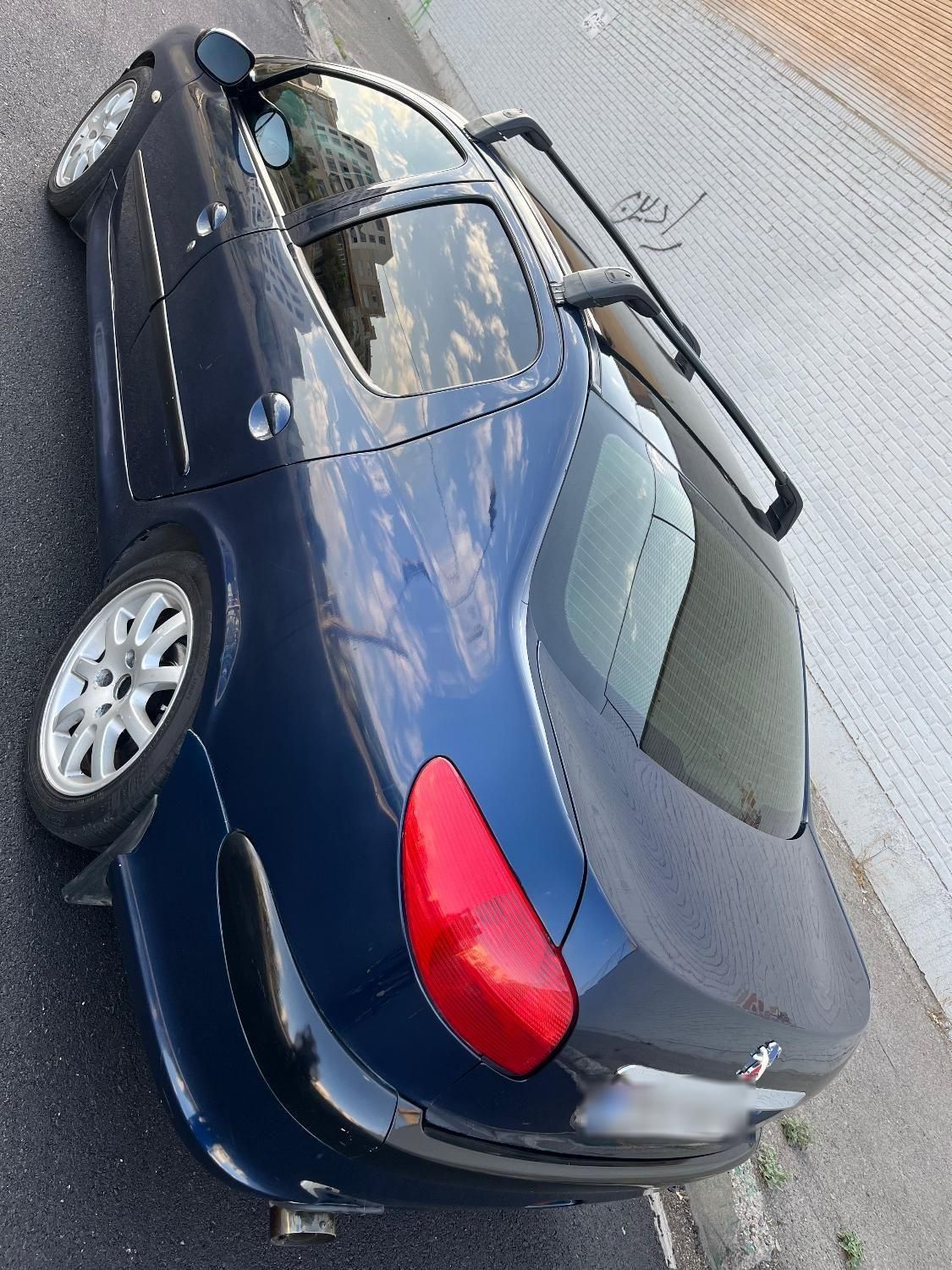 پژو ۲۰۶ صندوق دار v8 - 1386
