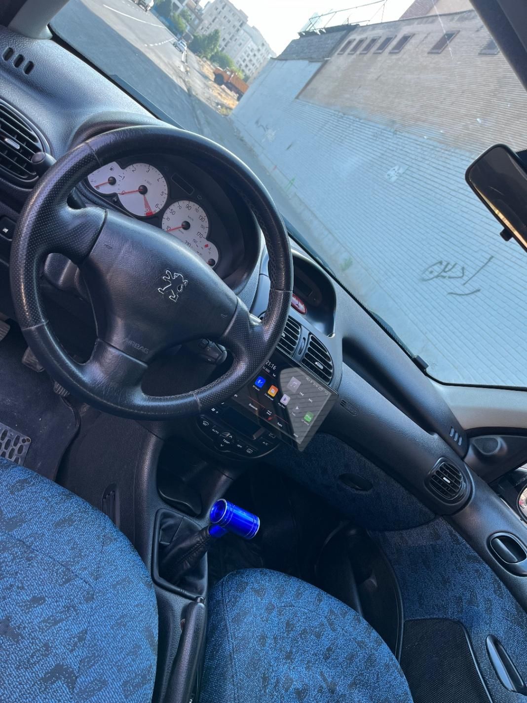 پژو ۲۰۶ صندوق دار v8 - 1386